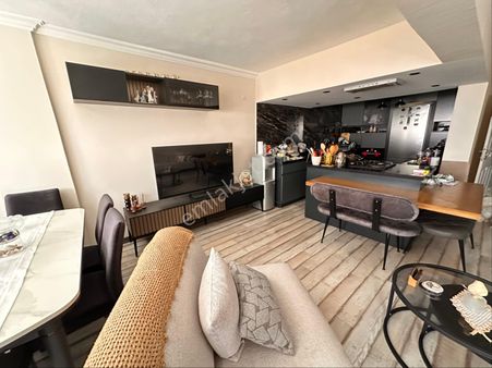 Marmaris Merkez’de Satılık 3+1 Yenilenmiş Deniz’e 200m Daire