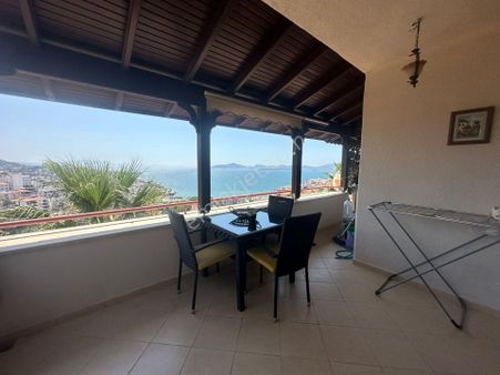 Sıla Emlak'tan Deniz Manzaralı Satılık Daire