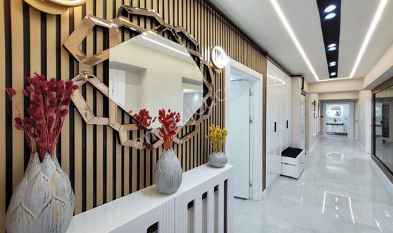 Keçiörende Bulvar Üzerinde Türk Hamamlı Mega Lüx *3+1*