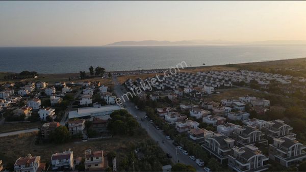 İzmir Dikili Salihler Altında Çarşı Merkezin Dibinde, Denize 600 M Müstakil Arsa