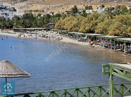 Bodrum Bankev En Büyük Bahçeli Migrosaltı Satılık 3+1 Daire