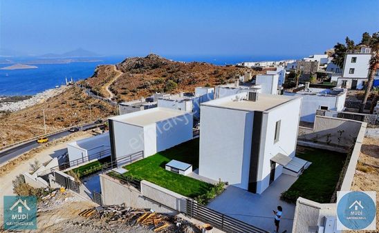 Bodrum Bağla Full Deniz Manzaralı Bahçeli Yeni Nesil 4+1 Villa