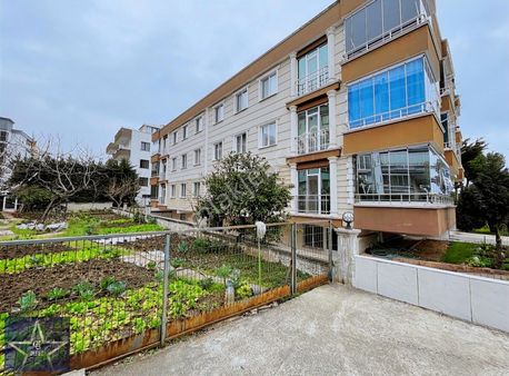 Tramvay Altında --- Mükammel Konumda --- 3+1