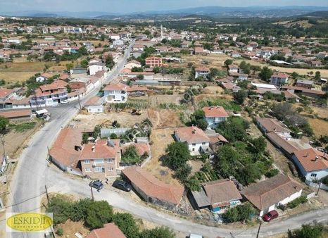 Çanakkale Çan Etili Köyü'nde Yola Cephe 715m2 İmarlı Arsa
