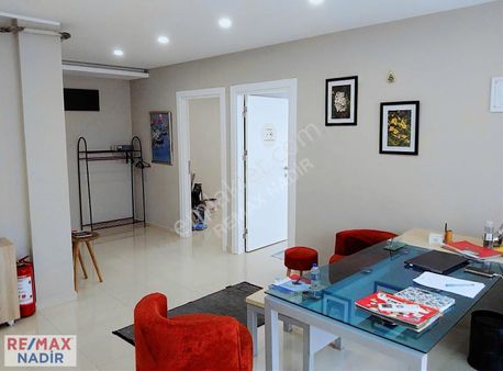Remax Nadir'den Satılık Gazi Caddesine Yakın Fırsat Ofis