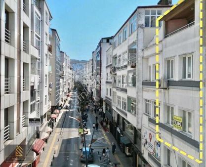 Evim Gayrimenkul'den [satılık] Sakarya Cad. Tripleks Daire