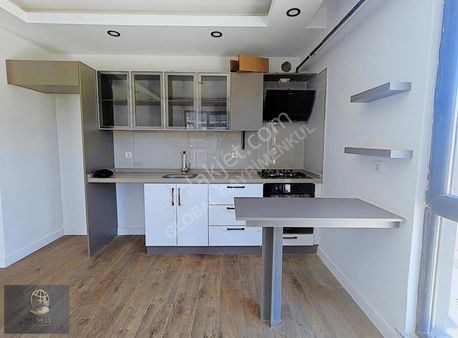 Hürriyet Mah. Lüks Site İçi 1+1 Havuzlu İskanlı Balkonlu Daire