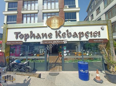 Balat Ana Cadde Üstü Hazır Kiracılı Satılık Dükkan