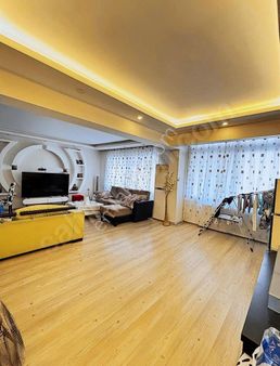 İnönü Caddesi Yakını İzmirspor Metroda 2+1 Yapılı Satılık Daire