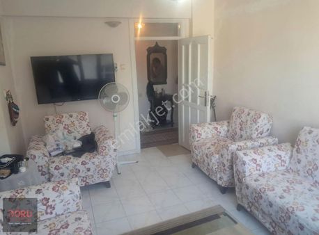 Uzunoluk Caddesine Yakın Geniş Oturumlu 3+1 Daire