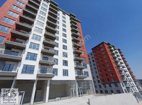 Yapracık'ta Oturuma Hazır Bağımsız Mutfaklı Satılık 2+1 Daire