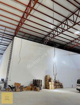 Metrekare Emlak'tan 1300 M² Çevreyolu Cepheli Kiralık Dükkan