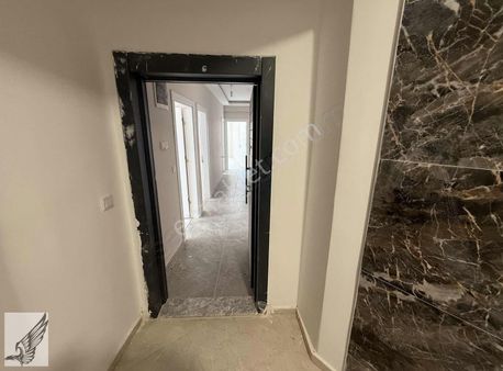 K.mutfak Köşe Daire Geniş Ve Ferah Kullanıma Sahip 2+1 Daire