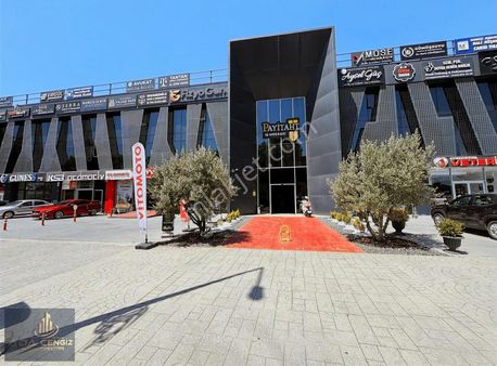 Payitaht İş Merkezinde 1+1 İçerisi Full Yapılı Ve Kilerli Ofis
