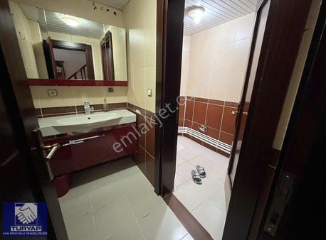 Turyap'tan İkinisan Caddesinde Satılık 5+1 Dublex Daire