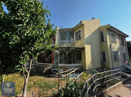 Kardelen Mh/metro'ya 3 Dk/şömineli/3+2 Oda/36 M2 Bahçeli Dubleks