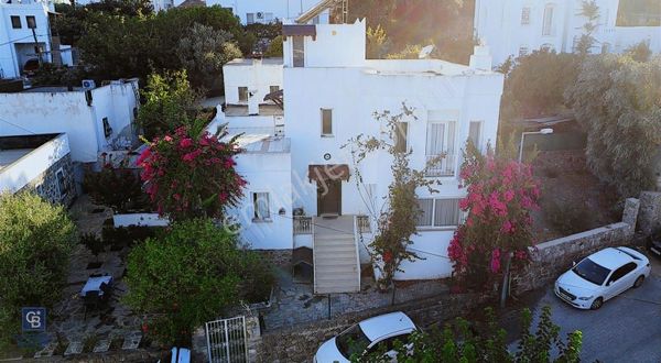 Bodrum Yahşi'de Satılık 2+2 Tam Müstakil Dubleks Villa