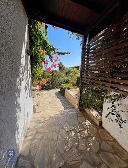 Akyarlar Karaincir Sitesi Deniz Manzaralı Kiralık Villa