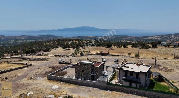 Assosun Gözde Bölgesinde, Midilli Manzaralı Müstakil Taş Villa!