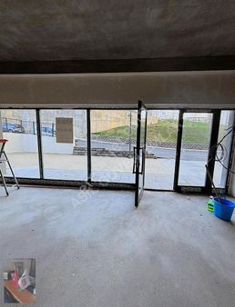 Kartal Tual Adalarda 35 Metrekare Satılık Dükkan