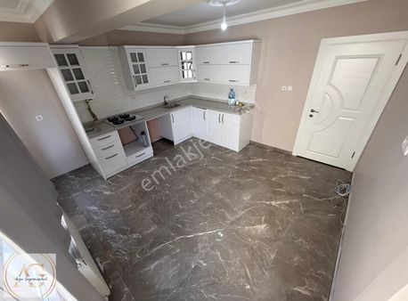 Arya'dan Akçay Sarıkız'da 2+1 Arakat Ön Cephe Satılık Daire