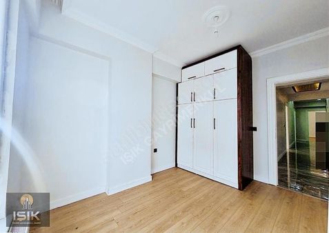 Işık Gayrimenkul' Den Şehir H. Karşısında Satılık 4+1 Lüks Daire