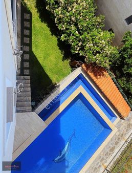 Gündoğan Kızılburun'da Deniz Manzaralı 4+1 Havuzlu Villa