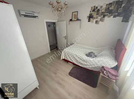 Nora'dan Üniversite Caddesinin Göbeğinde Eşyalı 1+1 Daire