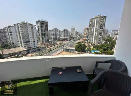 Nora' Dan Üniversite Caddesinde 1+1 Eşyalı Kiralık Daire