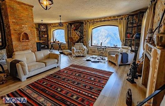 Hisarçandır 3+1 Manzaralı Taş Ev