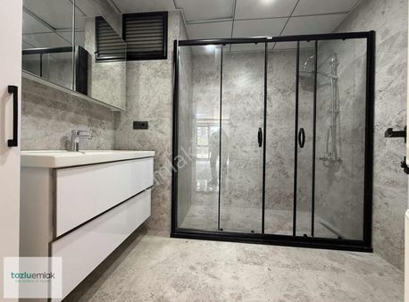 Tozluemlak'tan Cağaloğlu Bulv. Cephe Site İçerisinde Lüks 3+1