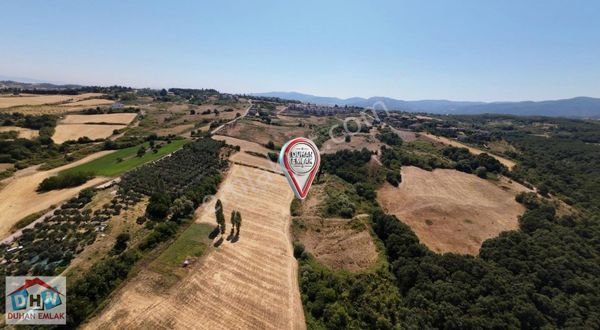 Duhan Emlak'tan Akköy'de Yatırım Fırsatı 907m2 Tarla