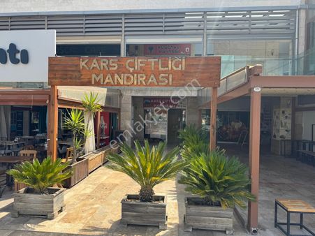 Turyap Urla İskele | Meydan Avmde Satılık 35 M² Dükkan