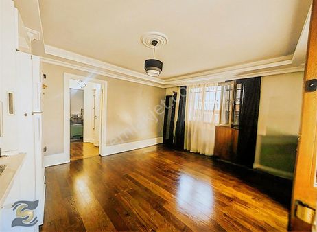 Uefa Kupası Meydanında Yeni Binada 1+1 Ferah Yüksek Giriş !!!