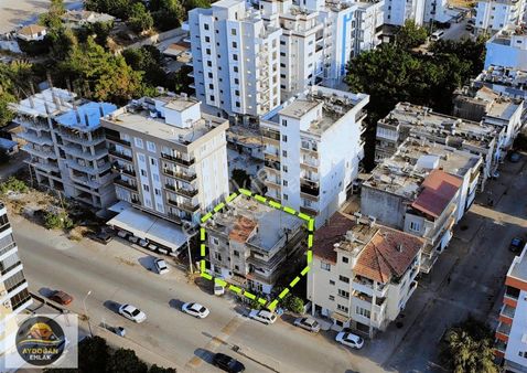 Aydoğan Emlak'tan Satılık Çarşı İçi Merkezi Konum Bina Ve Arsası