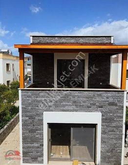 Doğuş Emlak'tan Satılık Merkezde Tam Müstakil 3+1 Dubleks Villa