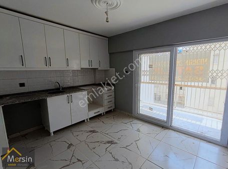 Cumhuriyet Evleri Karşısı Full Yapılı Bağımsız Mutfak 2+1