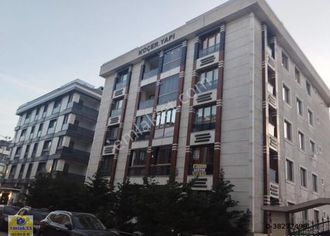 Beylikdüzü Kavaklı'da İhlas Marmara 2 Yanı İskanlı Lüks 3+1 Satılık