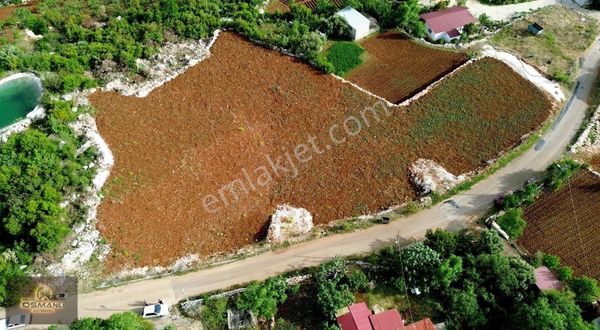 Erdemli Yeniyurt Köy Merkezinde: İmarlı Elektrik Su Dibinde Arsa