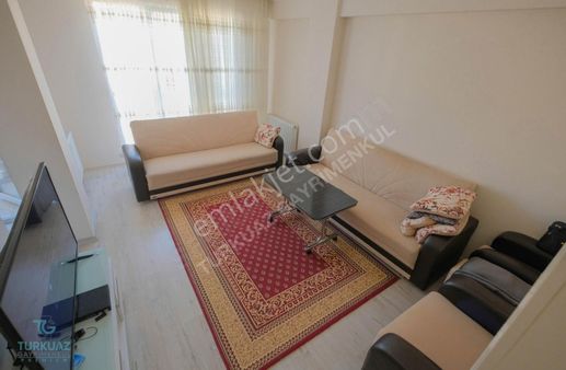 Çatmaca Sgk Arkasında 1+1 Ön Cephe Ayrı Mutfaklı Satılık Daire