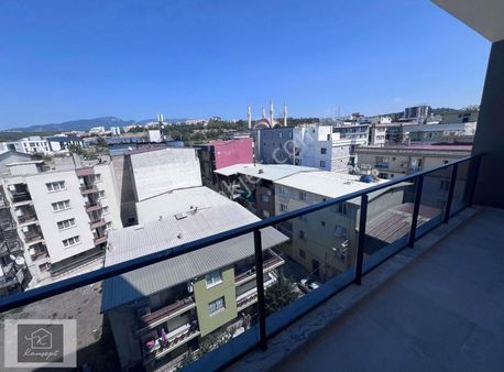 Konsept'den Sıfır-site İçerisinde-arakat-eşyalı Satılık 1+1daire