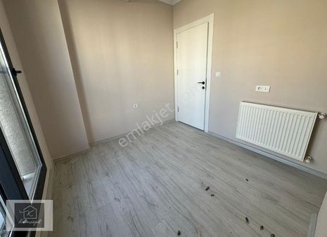 Konsept'den Ünv. Yakını-asansörlü-kiracılı 1+1 Satılık Daire