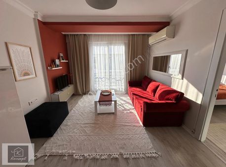 Konsept'den Üni. Yakını-eşyalı-klimalı 1+1 Satılık Daire