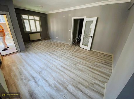 Oxfodan 46m2 Arsa Paylı Belediye Karşısı Krediye Uygun Asansörlü