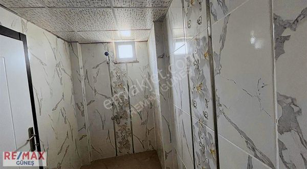 Hidayet Mahallesi'nde Satılık 2+1 Daire