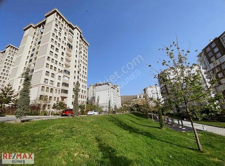 Merkez Beydağı Mah Toki Konutların'da 3+1 Ara Kat Satılık Dair