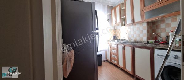 Erpay Gayrimenkul'den Zübeyde Hanım Mh.ara Kat 85m2 Acil Satılık