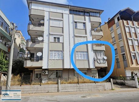 Oymapınar Caddesi Üzerinde Önü Kapanmayan 3+1 Daire