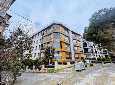 İdealtepe Sahil'de Genç Bina'da Bahçe Katı 1+1