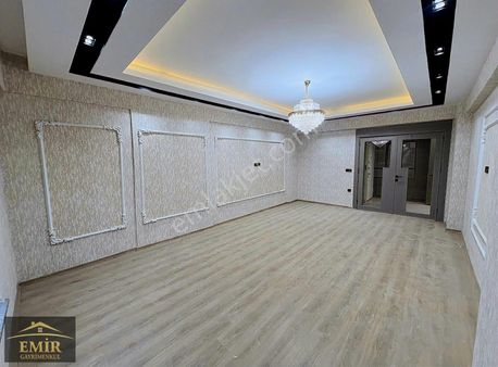 Fistiklikta Ultra Lüx 3+1...